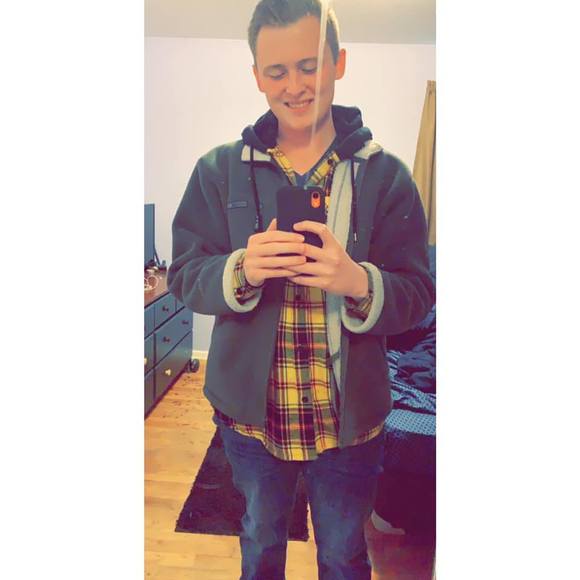 Meet your Posher, Jonathan - Picture 1 of 1